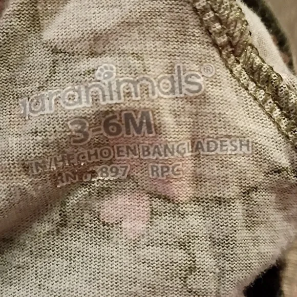 Garanimals Green and Pink Camouflage Bodysuit - Picture 7 of 7